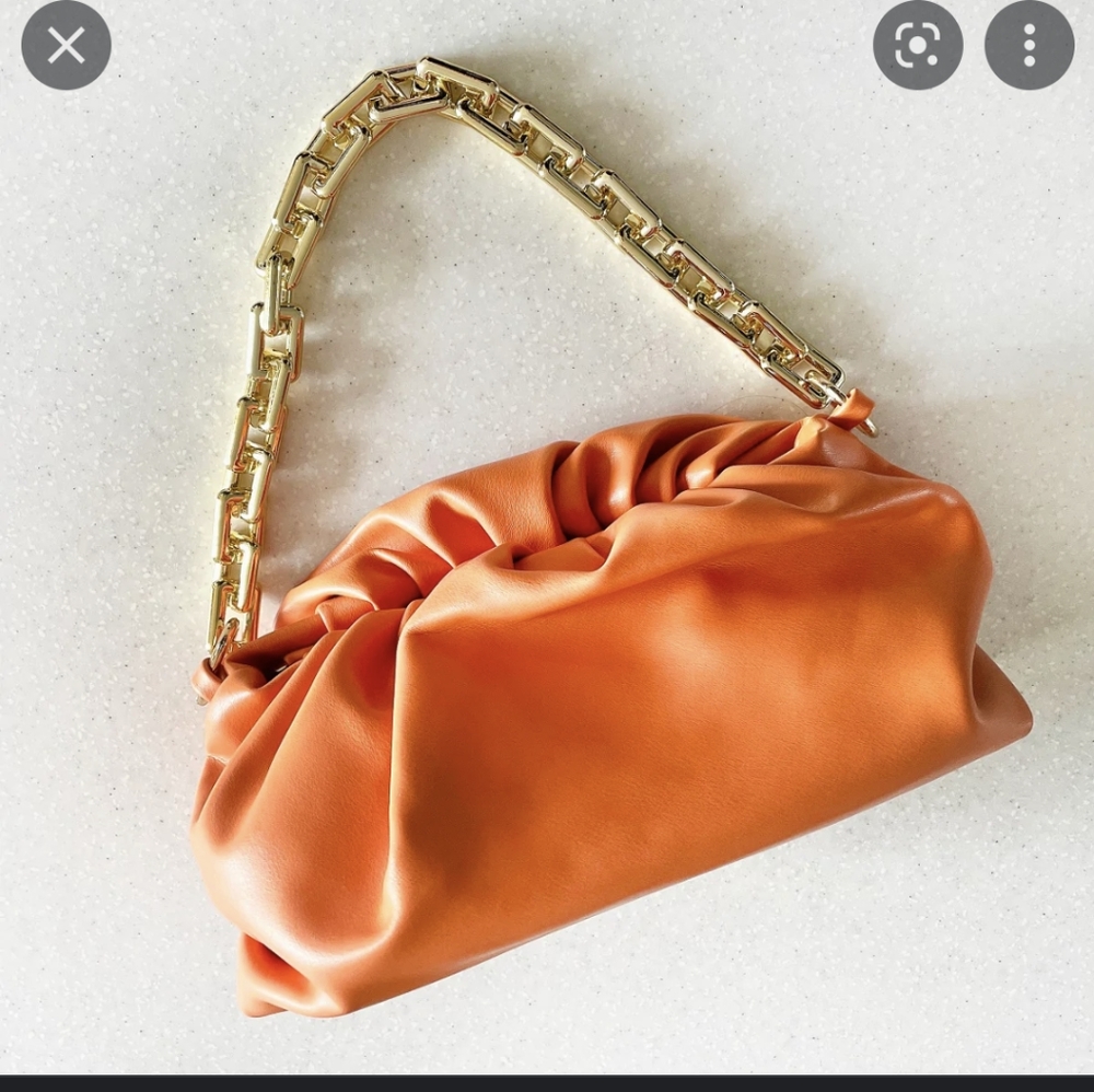 Bottega Veneta orange chain pouch bag - Picture 4 of 14